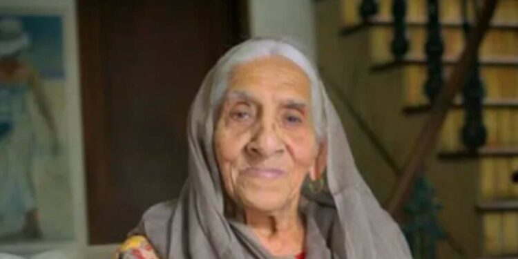 Grandma starts her entrepreneurial journey at 90