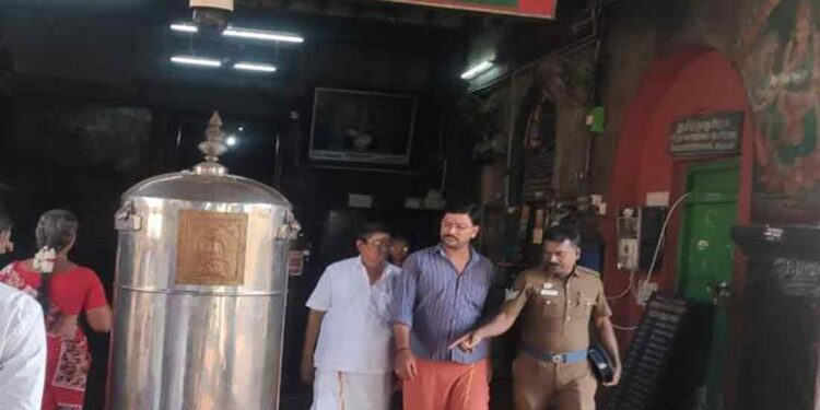 கடவுளின் திருவிளையாடல் - ஒரு காமெடி கதை divine fun story