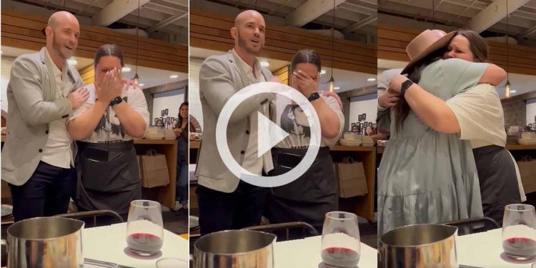 உணவகத்தில் ரூ.3.5 லட்சம் டிப்ஸ கொடுத்தால் சர்வருக்கு மகிழ்சி - நிர்வாகம் அவரை பணி நீக்கம்