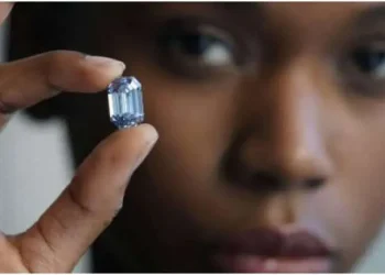 world-s-largest-blue-diamond